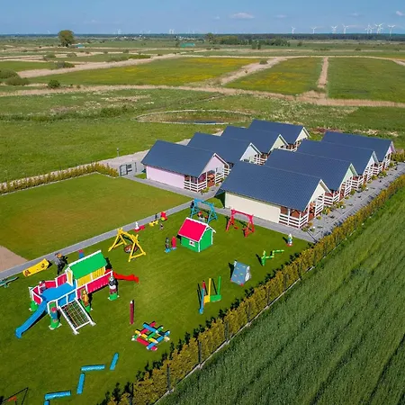 Family Resort, Houses, Dom wakacyjny *