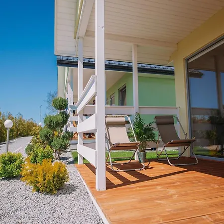 Family Resort, Houses, * Bobolin