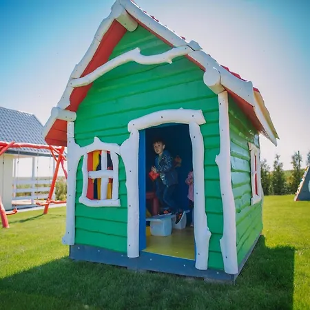 Family Resort, Houses, Dom wakacyjny Bobolin